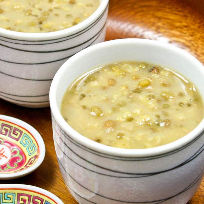 sweet mung bean soup
