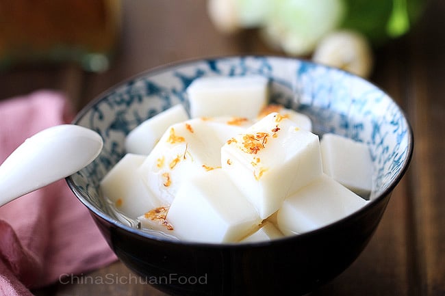 almond tofu, a Chinese dessert